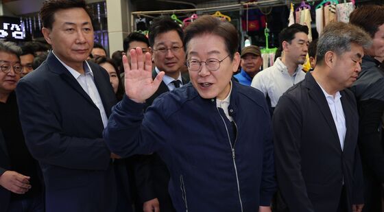 동송전통시장 찾아 경청투어 나선 이재명