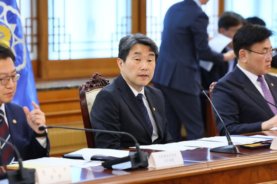 "웃으면서 했던 말이 현실로"…권한대행 맡은 교육부 '당혹'