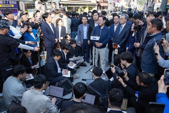 이재명 "대법 선고·한덕수 출마, 결국 국민이 잘 판단할 것"