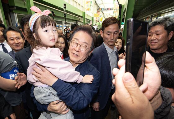 사법리스크 재발에도 민생 속으로…이재명 "국민이 판단할 것"(종합)