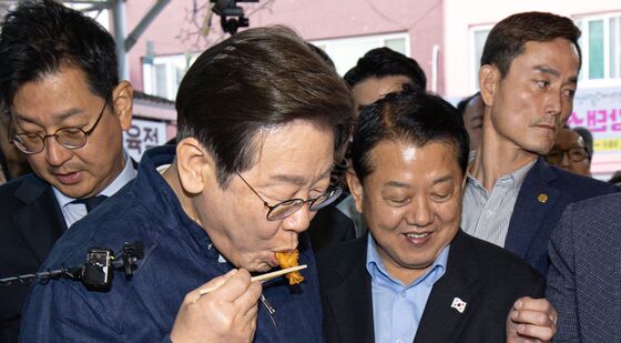 치킨 먹는 이재명