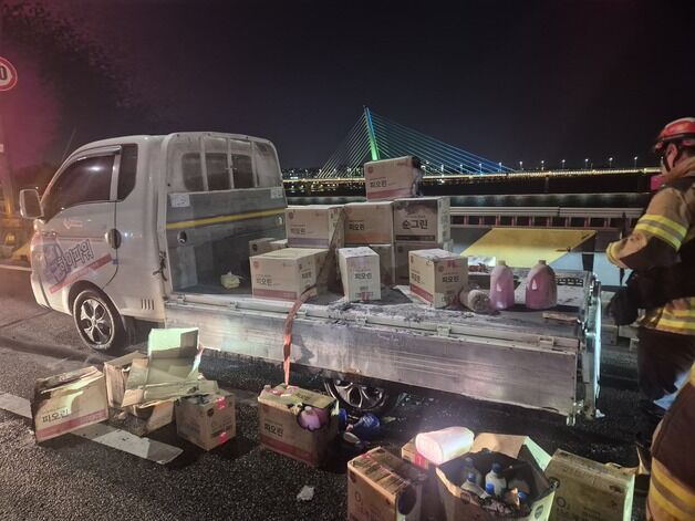 비번일 귀가 중이던 소방관, 초기 진화에 '차량 화재' 막았다