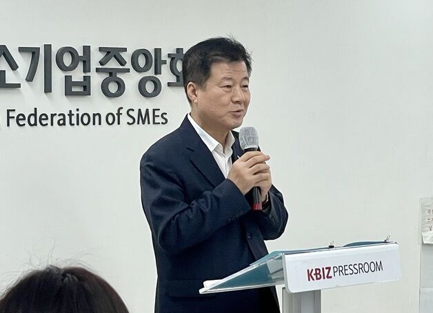 강석진 중진공 이사장, 경기 유망 中企에 '적극 지원' 약속