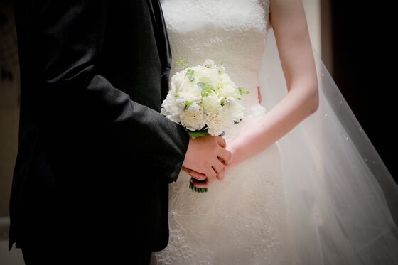 "결혼 생각 있다" 답한 여성 57%, 1년새 9%p ↑…출산 의향도 급증