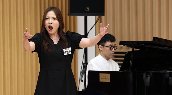 장면 시연하는 소프라노 문현주