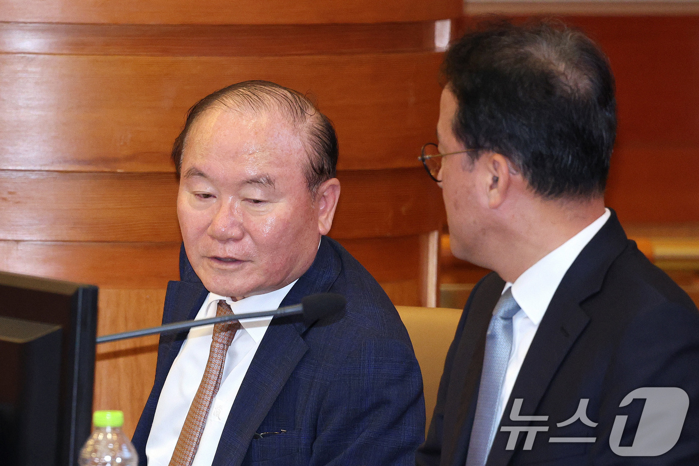 (서울=뉴스1) 신웅수 기자 = 20일 오후 서울 종로구 헌법재판소에서 열린 고발사주 의혹 손준성 대구고검 차장검사(검사장)의 탄핵 심판 두 번째 변론기일에서 손 검사 측 이동흡 …