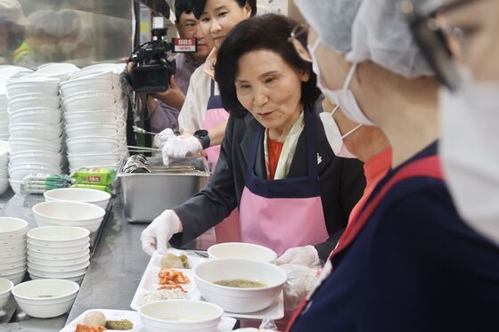 조용한 내조 아닌 '정치적 동지'…발언 세진 설난영 등판