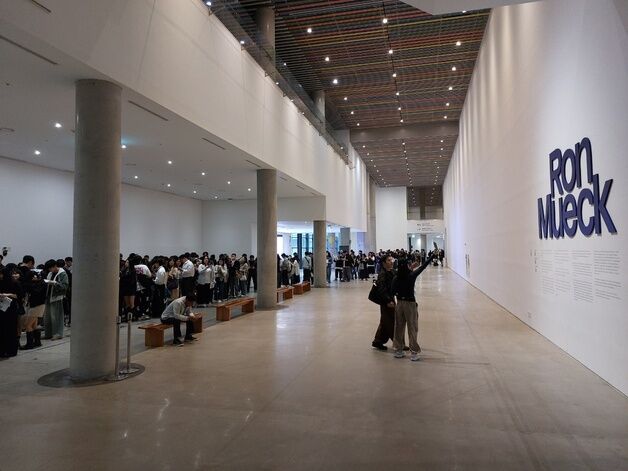 '론 뮤익'展 관람객 21만 돌파 '대박 행진'…2030대 관람객 73%