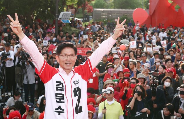 김문수 "이준석, 마지막 단일화 통해 대선 승리 이끌 주역"