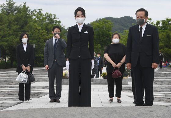 검찰, 尹부부 인증서 USB 확보…'21그램'측 샤넬백 차액 결제 정황도(종합)