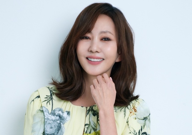 김남주♥김승우, 삼성동 저택 20년 만에 첫 공개…80평 정원에 감탄 연발