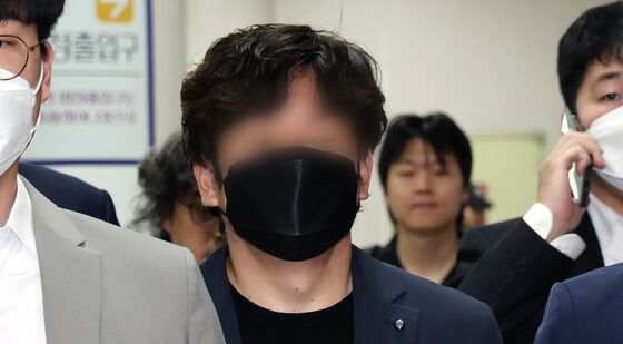 '中 간첩 체포 보도' 스카이데일리 기자, 구속 기로