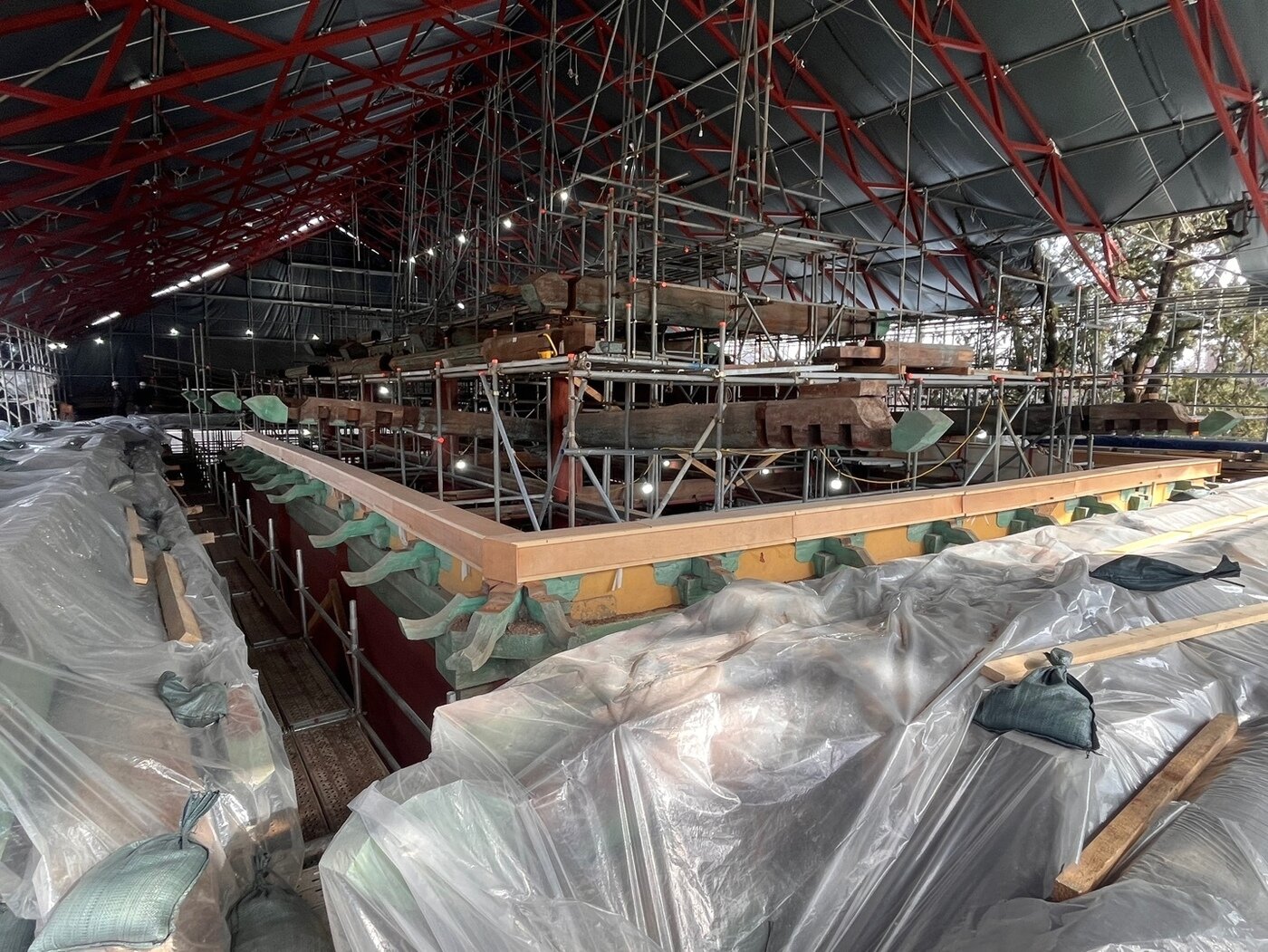 본문 이미지 - 서울 문묘 및 성균관 대성전 지붕 해체 현황(국가유산청 제공)