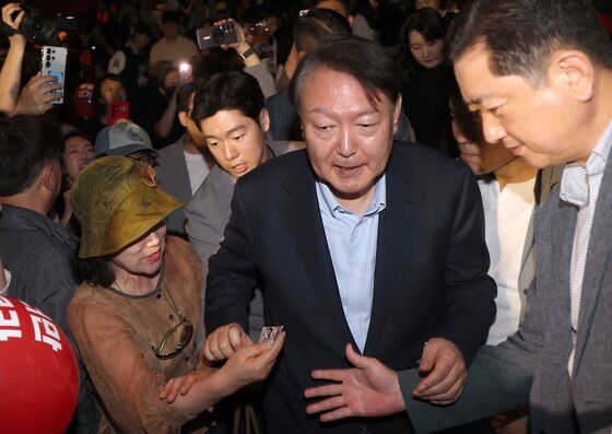 尹 '부정선거 다큐' 보고 "좋았다…컴퓨터 없이 투명선거돼야"(종합2보)