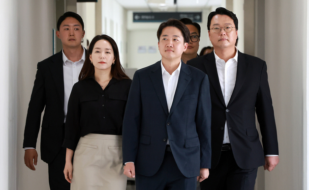 이준석 측, 단일화 논의 '종지부'…친윤 '당권 거래' 제안 공개