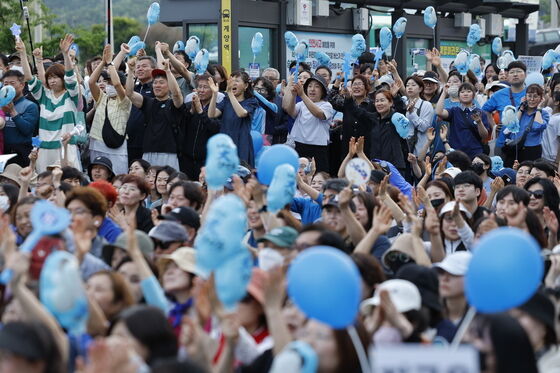"이재명 선거운동 방해vs봉사활동 방해" 부산 북구의원, 경찰 신고