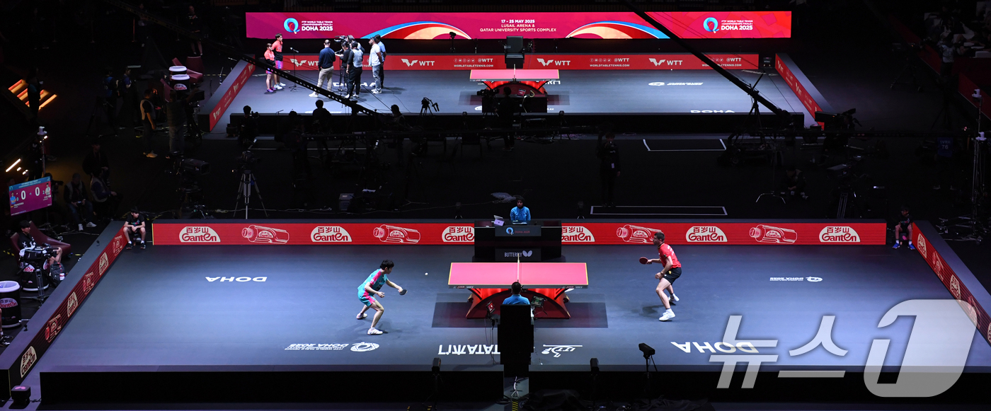 (서울=뉴스1) 사진공동취재단 = 조대성이 21일 카타르 도하 루사일 아레나에서 열린 2025 국제탁구연맹(ITTF) 세계선수권대회 남자단식 32강 독일 파트리크 프란치스카와 경기 …