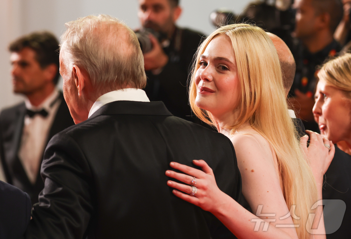 (파리=뉴스1) 이준성 기자 = 21일(현지시간) 프랑스 남부 소도시 칸(Cannes) 팔레 데 페스티발(Palais des Festival) 뤼미에르 대극장에서 열린 ‘제78회 …