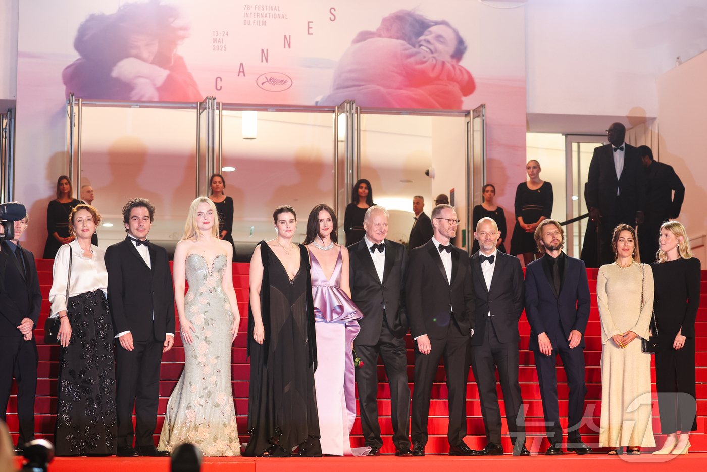 (파리=뉴스1) 이준성 기자 = 21일(현지시간) 프랑스 남부 소도시 칸(Cannes) 팔레 데 페스티발(Palais des Festival) 뤼미에르 대극장에서 열린 ‘제78회 …