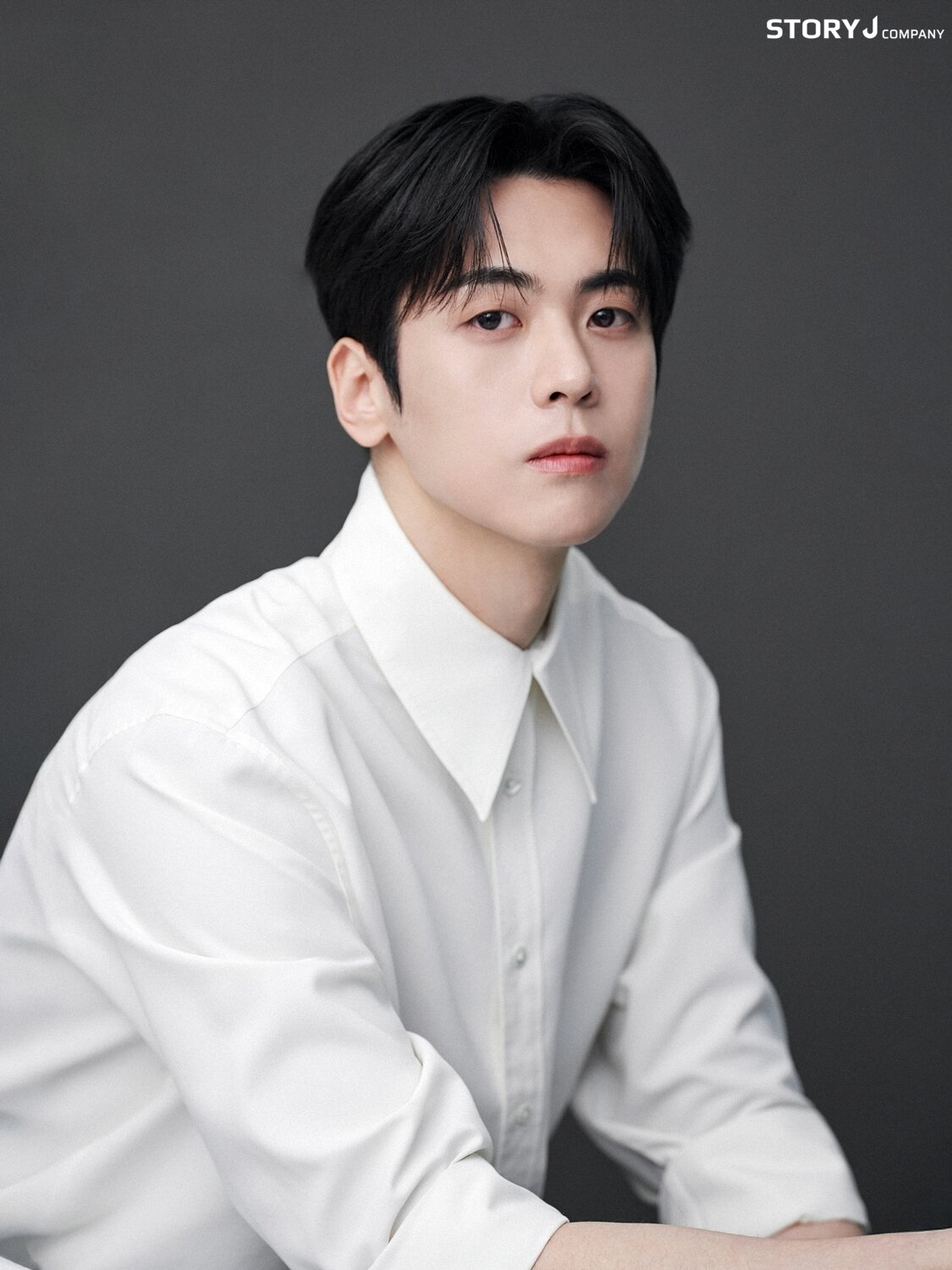 본문 이미지 - 배우 김석주 / 스토리제이컴퍼니 제공