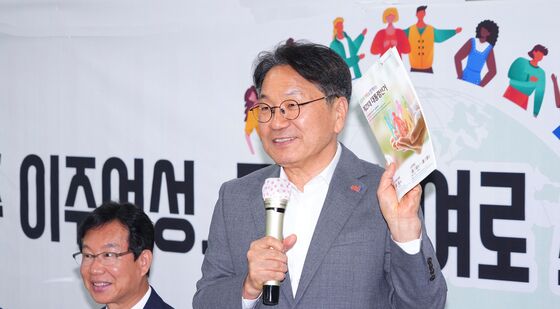강기정 시장, 이주여성 투표 참여 독려