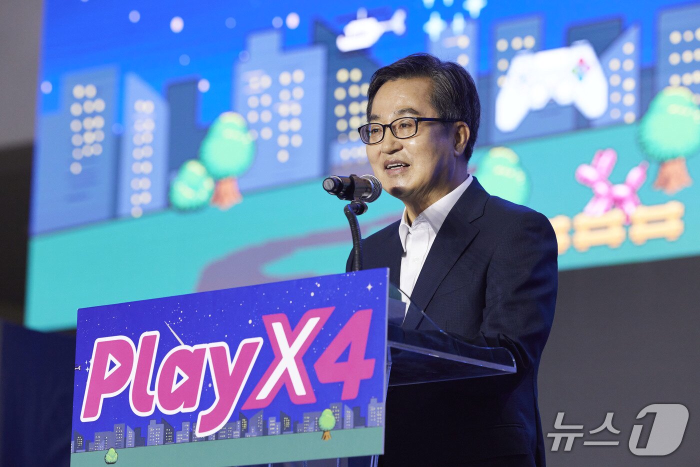 본문 이미지 - 21일 오전 킨텍스 1전시장에서 열린 2025 플레이엑스포&#40;PlayX4&#41;에서 김동연 경기도지사가 환영사를 하고 있다.&#40;경기도 제공, 재판매 및 DB 금지&#41;