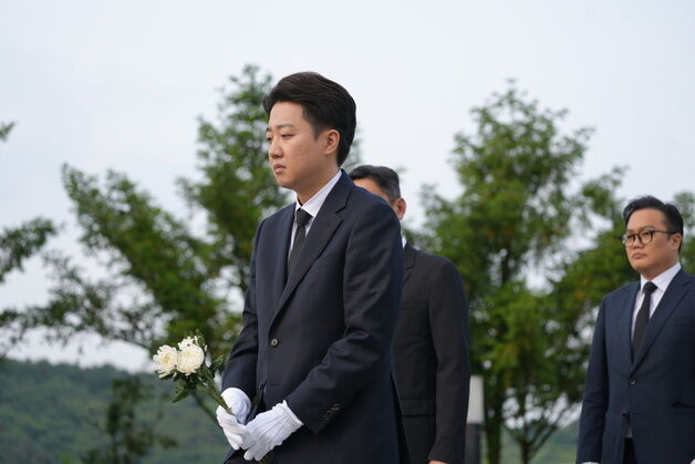 이준석, 이재명 단일화 예측에 "내란세력과 함께할 일 없다"