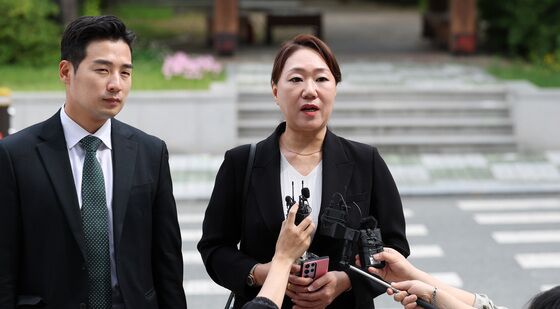 대구경찰청 참고인 조사 출석하는 강혜경