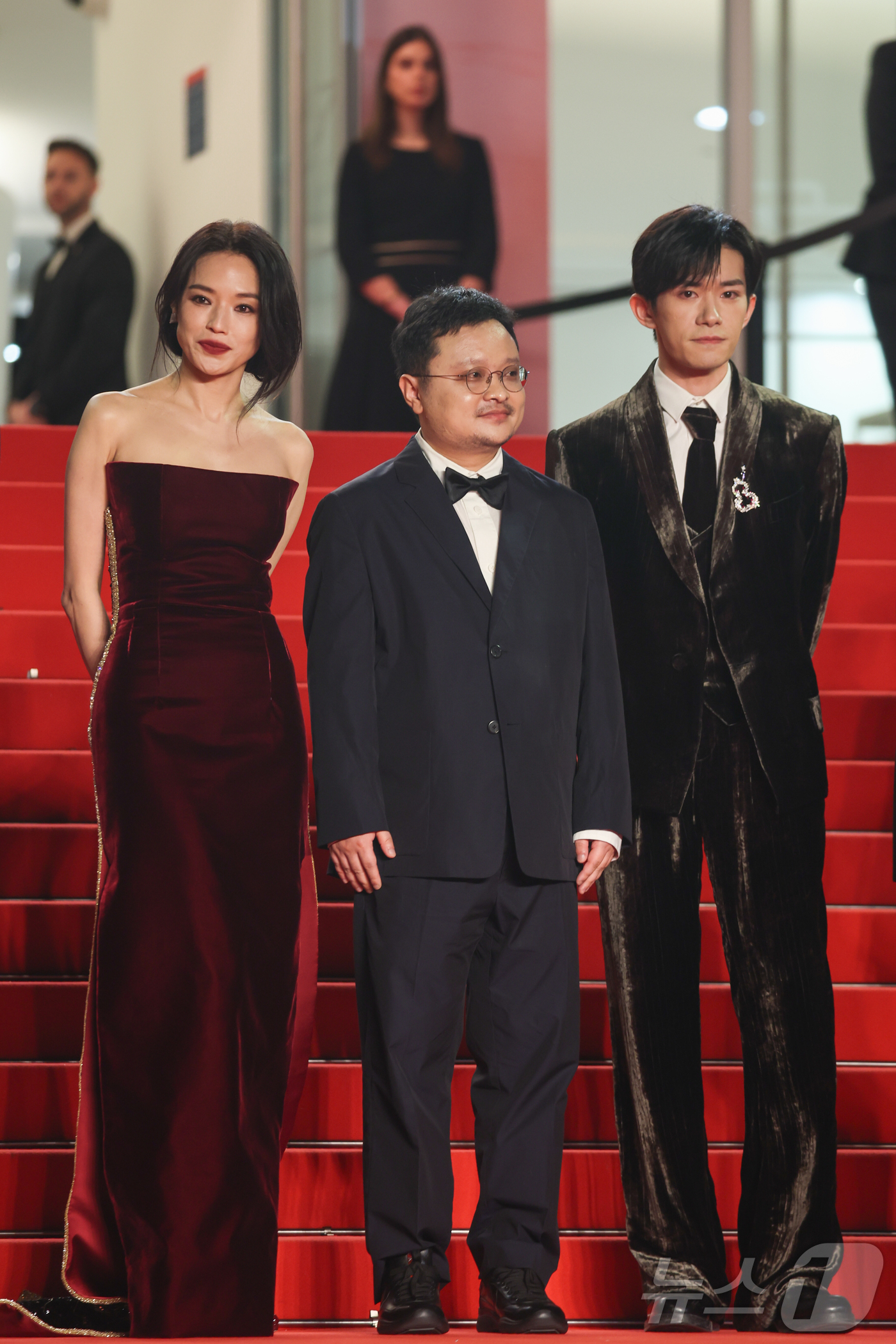 (칸=뉴스1) 이준성 기자 = 22일(현지시간) 프랑스 남부 소도시 칸(Cannes) 팔레 데 페스티발(Palais des Festivals) 뤼미에르 대극장에서 열린 ‘제78회 …