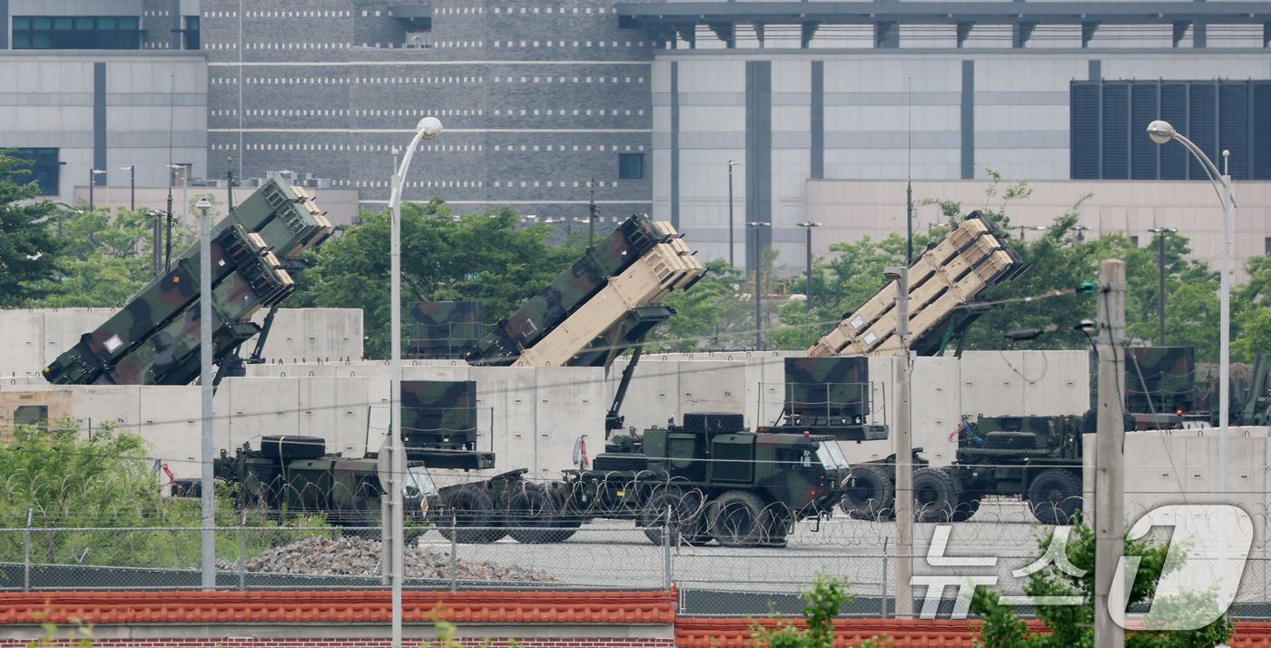 (평택=뉴스1) 김영운 기자 = 도널드 트럼프 미국 행정부가 주한미군 수천 명을 철수하는 방안을 검토 중이라고 월스트리트저널(WSJ)이 22일(현지시간) 소식통을 인용해 보도했다. …