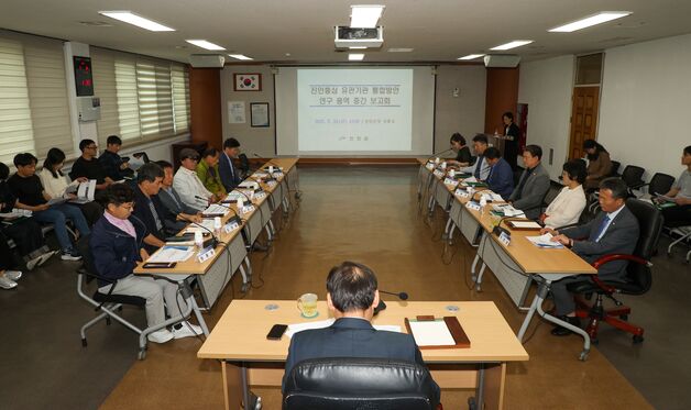 진안군, 홍삼연구소와 홍삼클러스터사업단 통합 추진