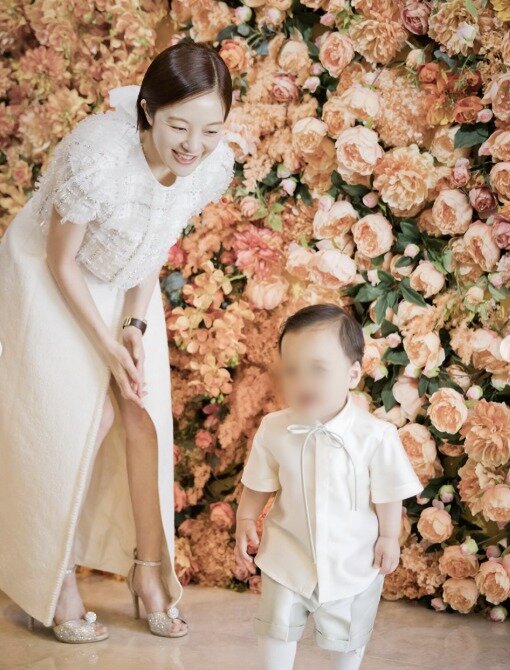 본문 이미지 - 배우 황보라 인스타그램