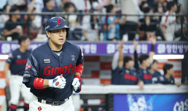 롯데, 시범경기 1위 '매직넘버 -1'…LG, 삼성에 14-13 신승(종합)