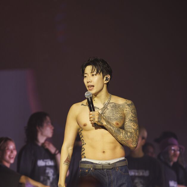 "섹시해서 눈을 뗄 수가 없어" 박재범, 이름값 증명한 공연 [N리뷰]