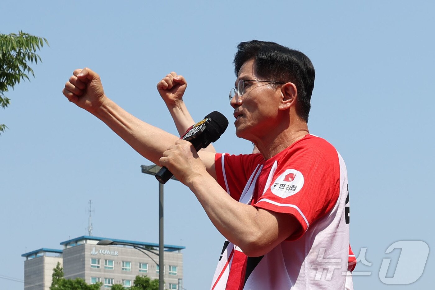 본문 이미지 - 김문수 국민의힘 대통령 후보가 25일 오후 충남 보령시 대천역 광장에서 유세를 하고 있다. &#40;공동취재&#41; 2025.5.25/뉴스1 ⓒ News1 김민지 기자
