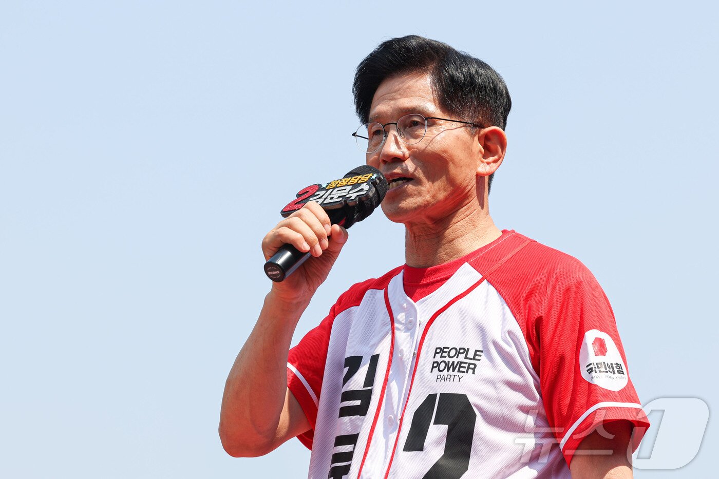 본문 이미지 - 김문수 국민의힘 대통령 후보가 25일 오후 충남 보령시 대천역 광장에서 유세를 하고 있다. &#40;공동취재&#41; 2025.5.25/뉴스1 ⓒ News1 김민지 기자