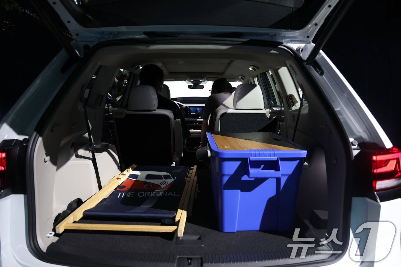 (인천=뉴스1) 권현진 기자 = 26일 인천 중구스튜디오파라다이스에서 폭스바겐코리아 새로운 대형 SUV '신형 아틀라스'가 공개되고 있다.신형 아틀라스는 동급 최대 수준의 차체 크 …