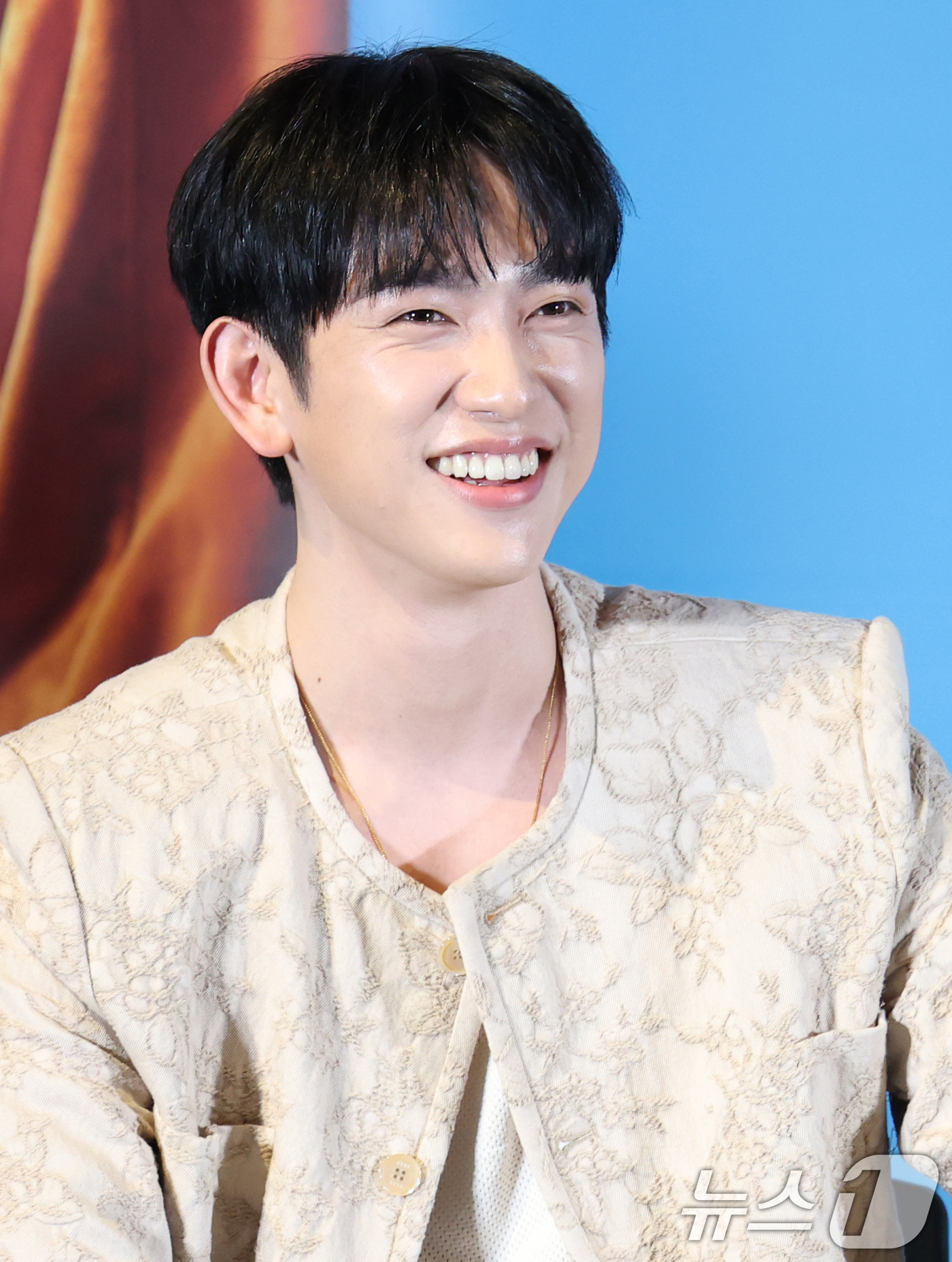 (서울=뉴스1) 권현진 기자 = 배우 박진영이 26일 서울 용산구 CGV용산아이파트몰에서 열린 영화 '하이파이브‘(감독 강형철) 언론시사회에 참석해 미소를 짓고 있다.'하이파이브' …