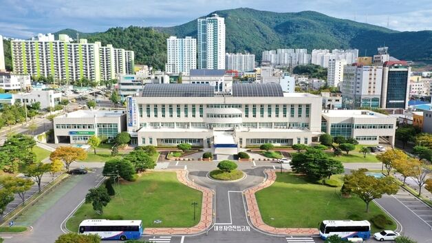 '민주당 불모지' 광양시장 선거…현직 정인화에 도전할 후보군은