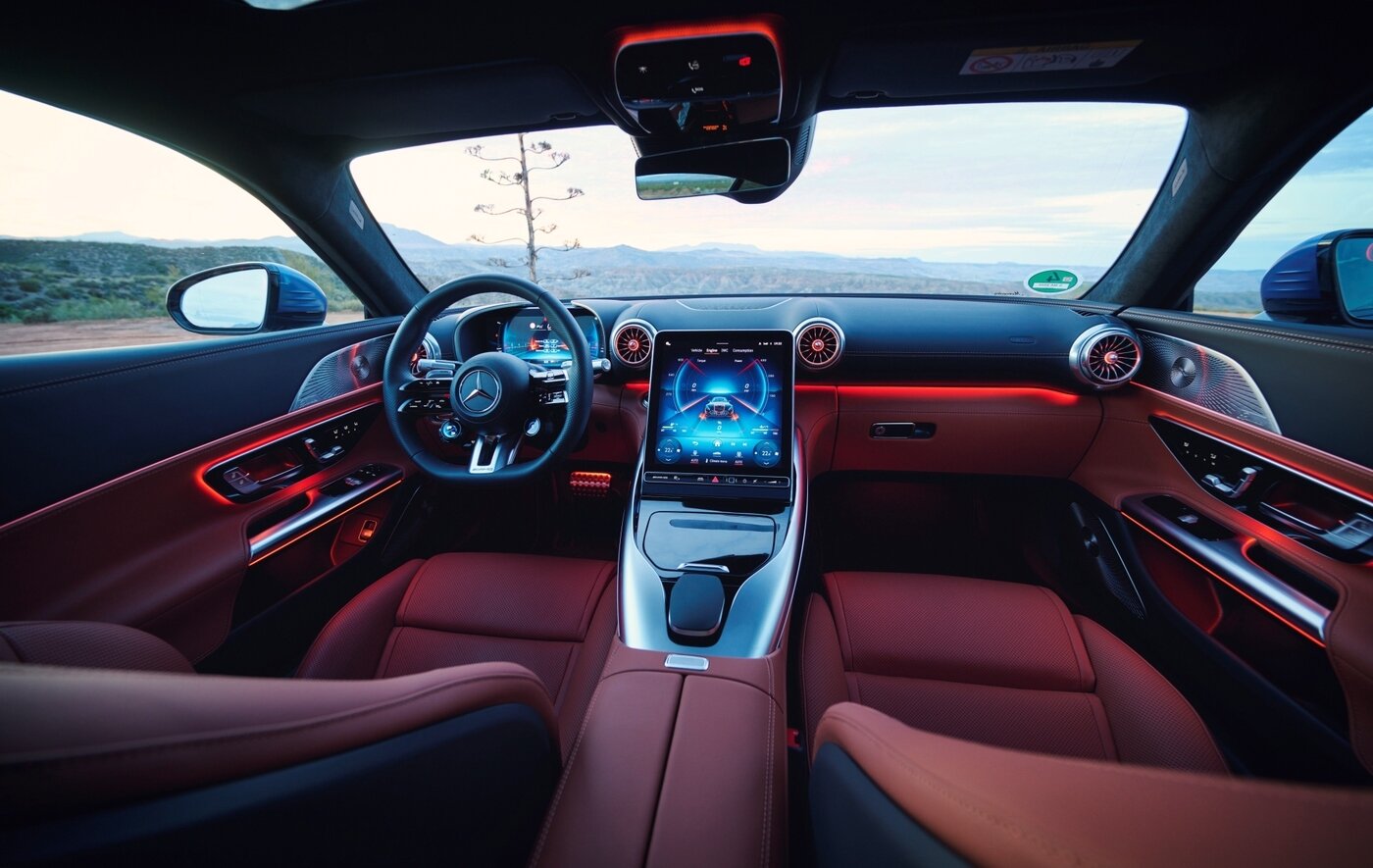 본문 이미지 - 메르세데스 벤츠 더 뉴 메르세데스-AMG GT 55 4MATIC+&lt;자료사진&gt;&#40;메르세데스-벤츠 코리아 제공&#41;.