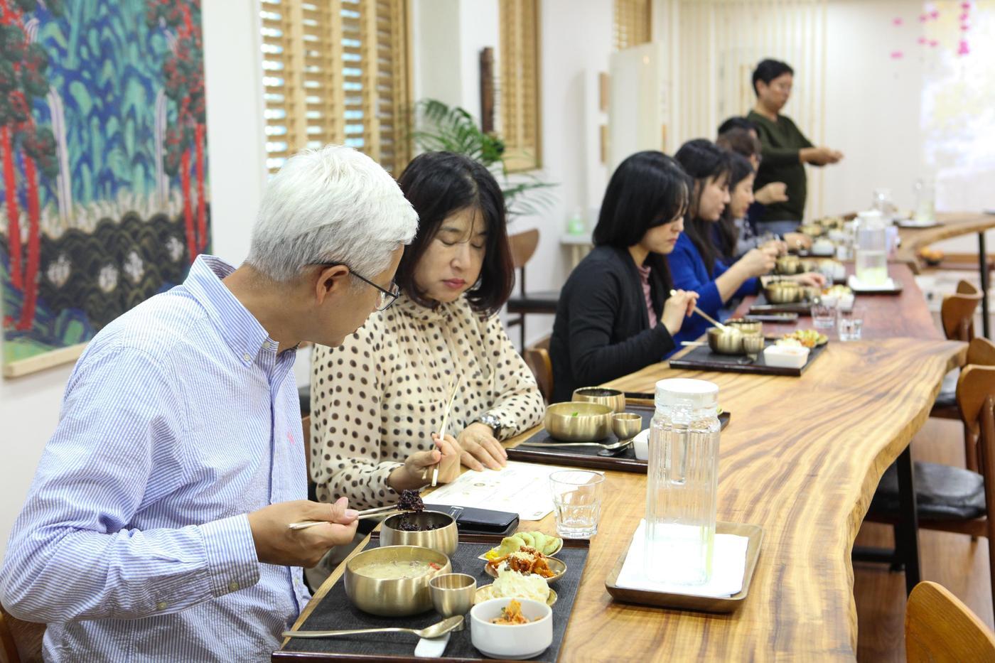본문 이미지 - 경남 김해에서 진행되는 '수로왕의 가야한상 피크닉'(국가유산청 제공)