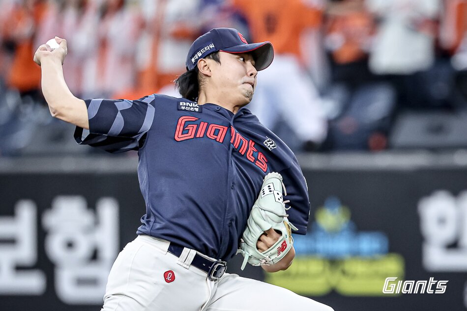 본문 이미지 - 롯데 정철원.(롯데 자이언츠 제공)