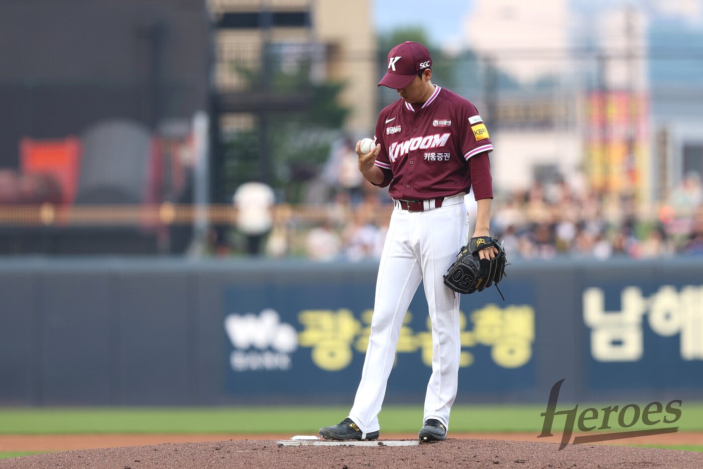 본문 이미지 - 키움 히어로즈는 팀 타율과 평균자책점 모두 최하위에 그쳤다. (키움 히어로즈 제공)