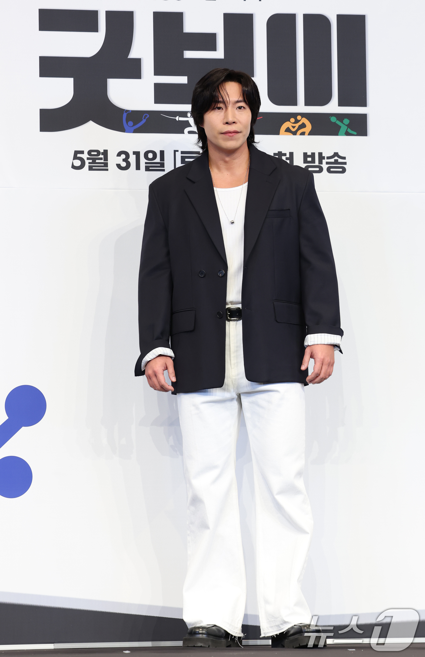 (서울=뉴스1) 권현진 기자 = 배우 태원석이 29일 서울 구로구 더링크서울 트리뷰트 포트폴리오 호텔에서 열린 JTBC 새 토일드라마 '굿보이' 제작발표회에서 포즈를 취하고 있다. …