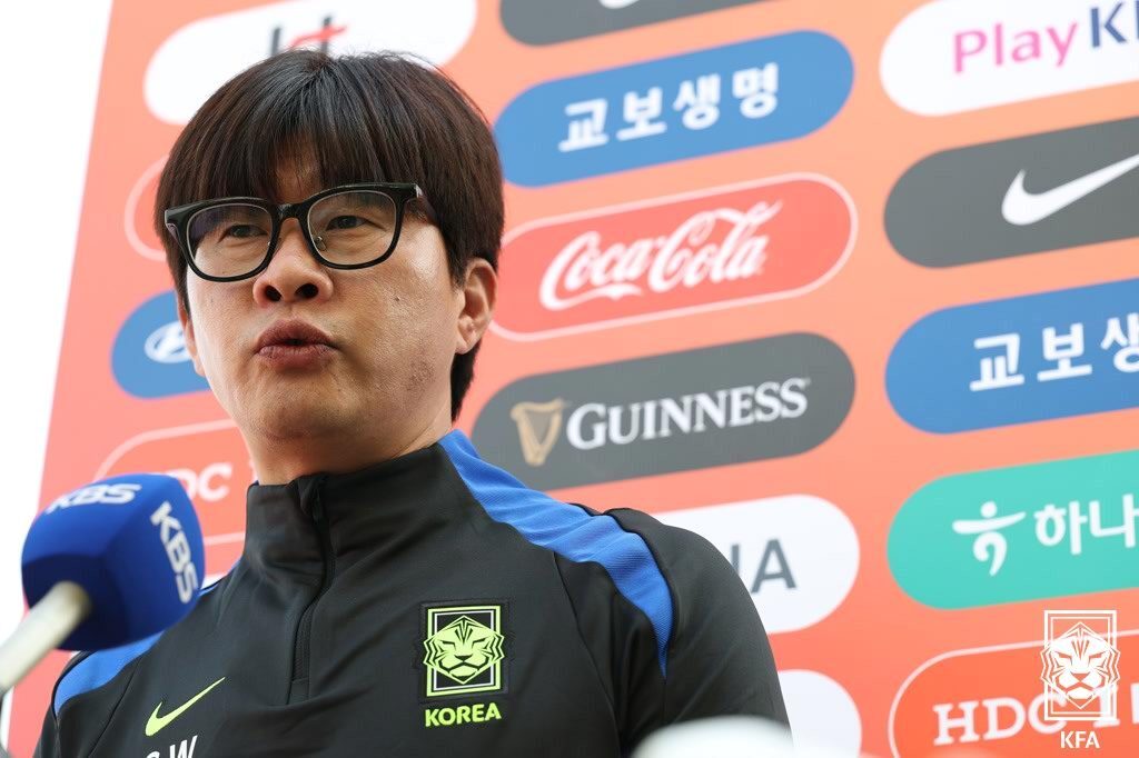 본문 이미지 - 부임 7개월 만에 홈 첫 경기를 치르게 되는 신상우 여자축구대표팀 감독&#40;대한축구협회 제공&#41; 