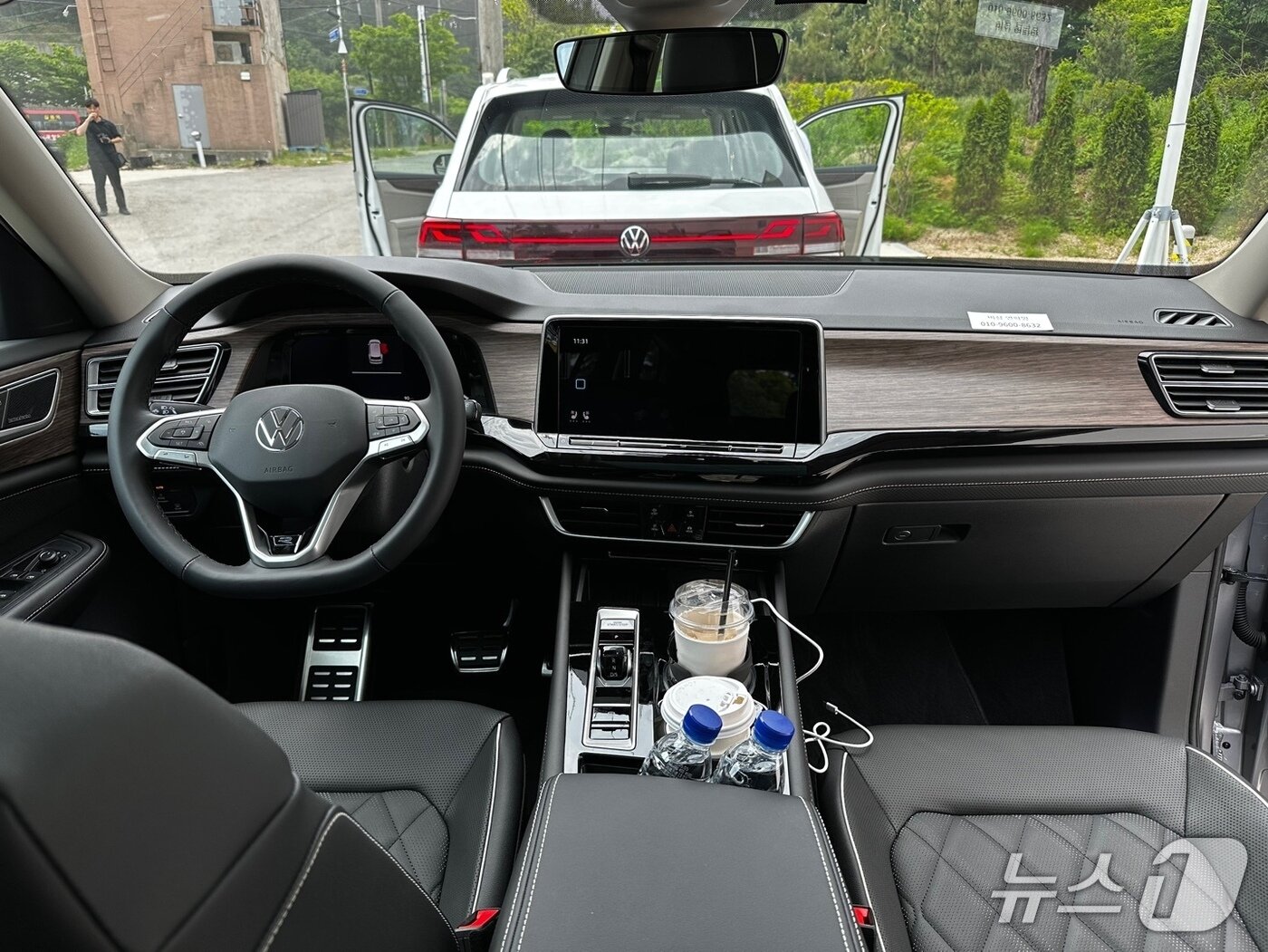 본문 이미지 - 폭스바겐의 대형 SUV '신형 아틀라스' 실내.ⓒ 뉴스1 이동희 기자 