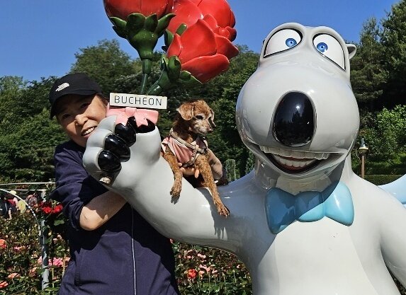 본문 이미지 - 박성현 씨와 반려견 &#39;은비&#39;&#40;박성현 씨 제공&#41; ⓒ 뉴스1