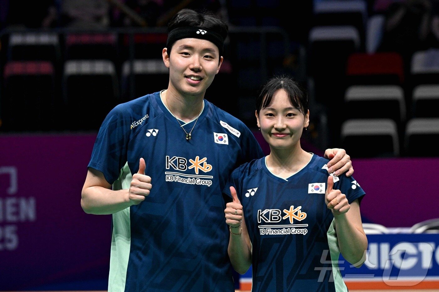 본문 이미지 - 배드민턴 대표팀 혼합 복식의 서승재(왼쪽)와 채유정. ⓒ AFP=뉴스1