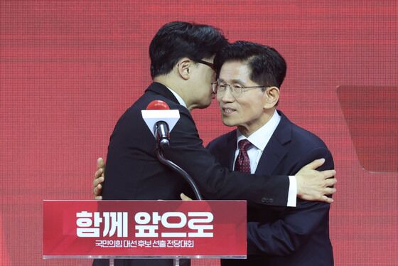 한동훈, 尹 부부와 절연 촉구…"5월18일까지 김문수 결단 필요"