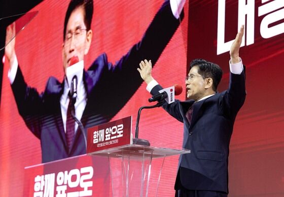 김문수-이재명 공약 비교해 보니…개헌·주4.5일제 '동상이몽'
